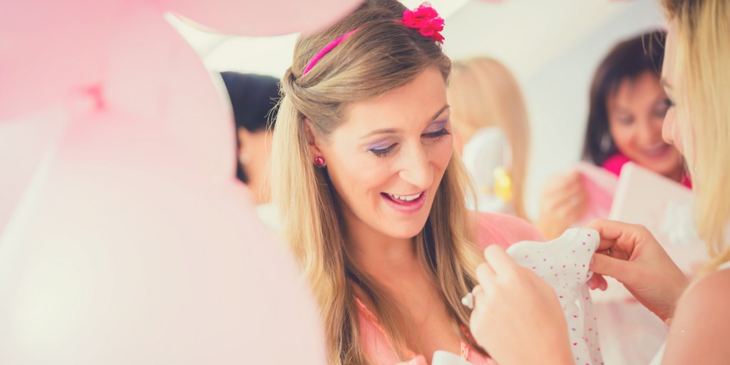 Five Baby Shower Gifts Especially for Mum