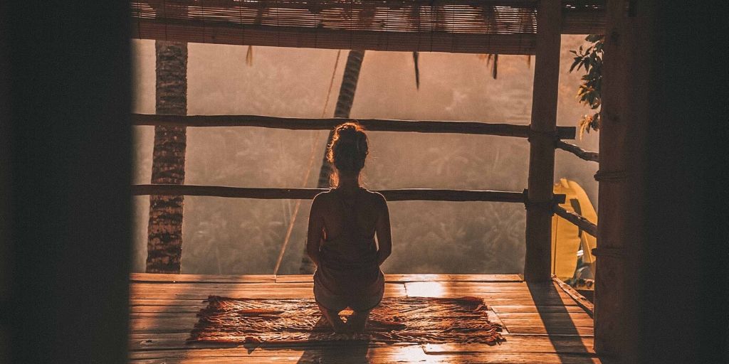 Four Mindfulness Moments for New Mamas