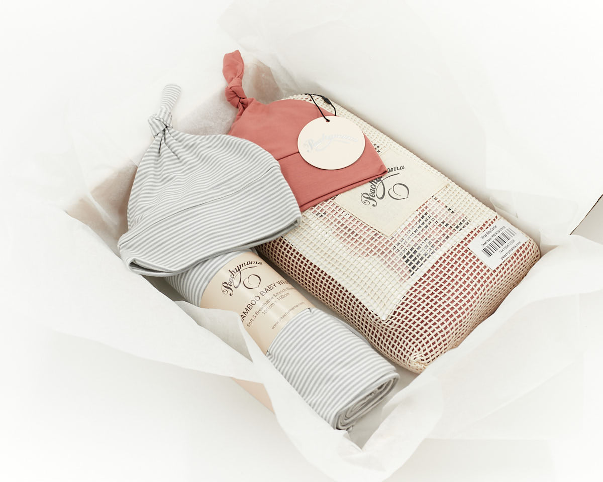 Essential Baby Gift Box 3 - Peachymama